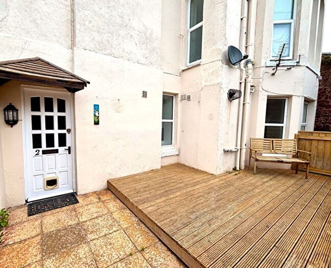 1 Bedroom Flat To Rent In Reed Vale, Greenbank, TQ14