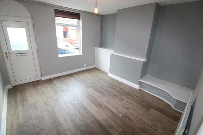 2 Bedroom House To Rent In Wood Street, Burton Upon Trent, DE14
