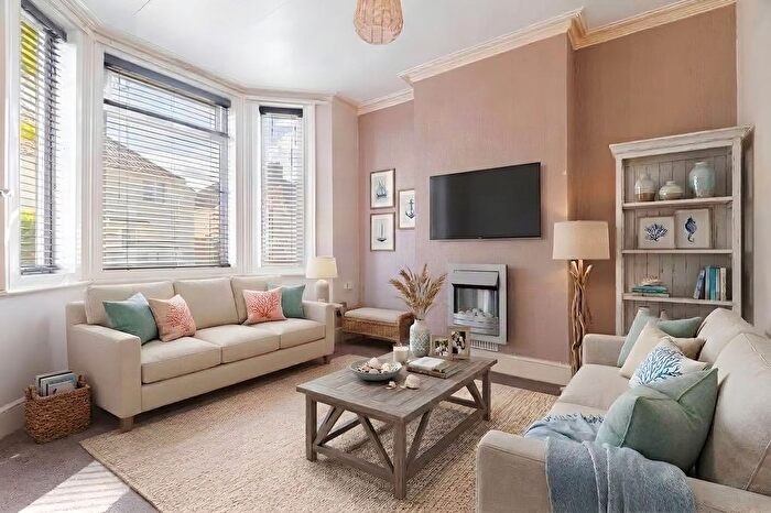 3 Bedroom Terraced House For Sale In St. Peters Street, Lowestoft, NR32