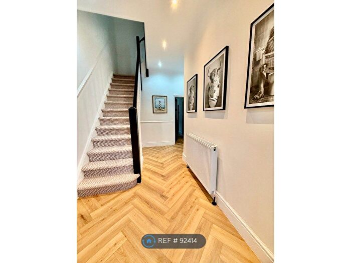 4 Bedroom Semi-detached House To Rent In Glencoe Road, Wallasey, CH45