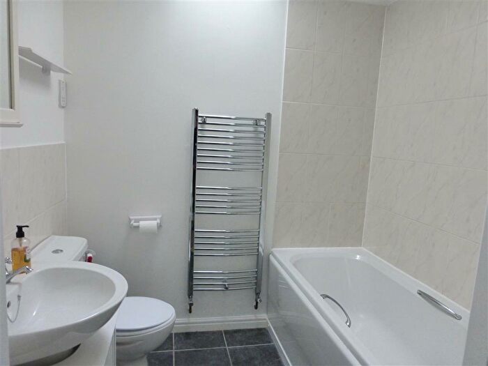 2 Bedroom Apartment To Rent In Whitebeam Close, Hampton Hargate, Peterborough, PE7
