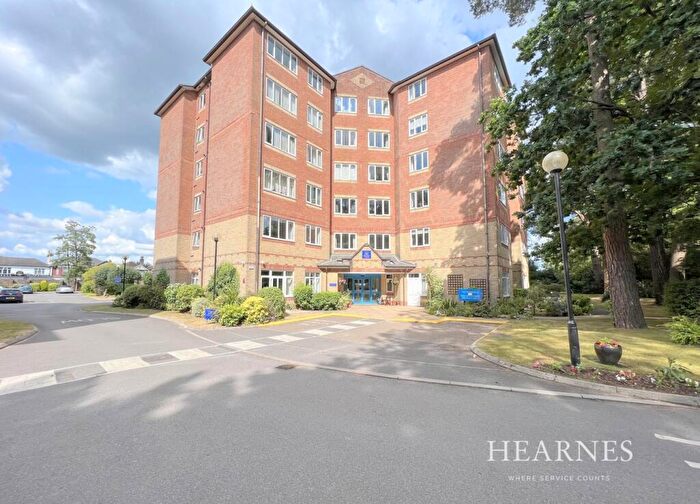1 Bedroom Apartment For Sale In Lindsay Road, Poole, BH13