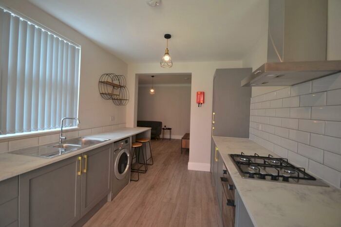 3 Bedroom Detached House To Rent In Orston Road, West Bridgford, NG2