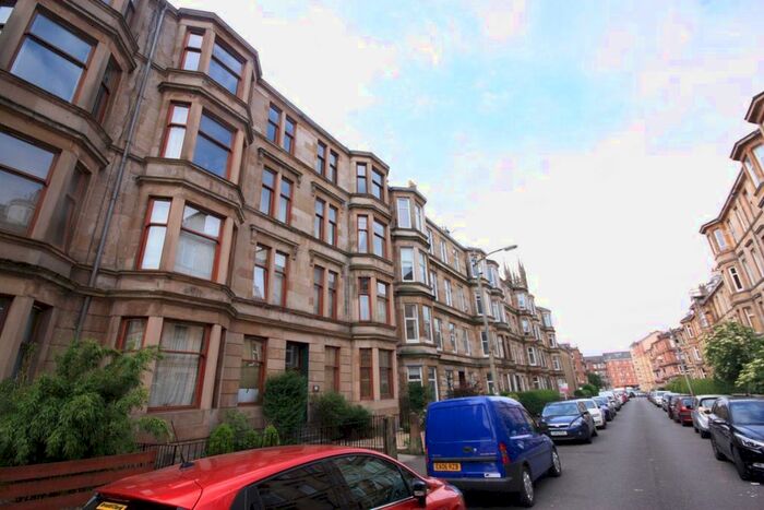 3 Bedroom Flat To Rent In Roslea Drive, Dennistoun, Glasgow G31