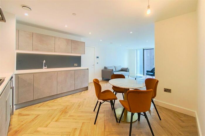 2 Bedroom Apartment To Rent In Elizabeth Tower, M15