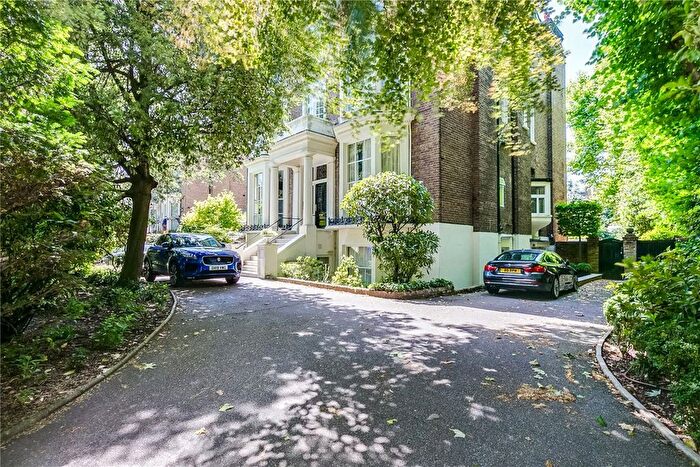 2 Bedroom Flat For Sale In Addison Road, London, W14