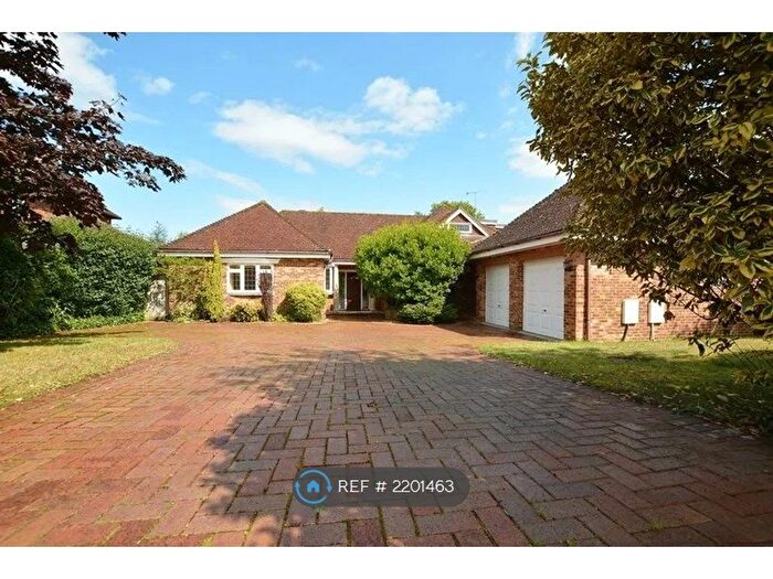4 Bedroom Detached House To Rent In Brownswood Road, Beaconsfield, HP9