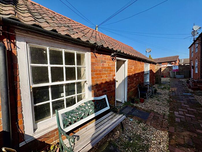 1 Bedroom House To Rent In High Street, Spilsby, PE23