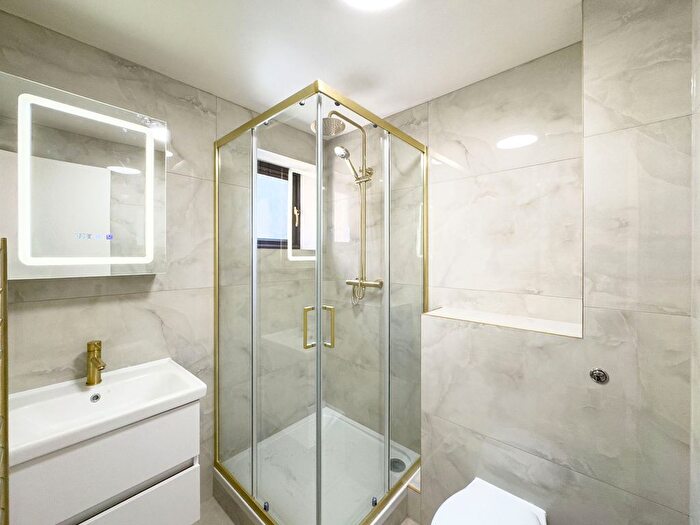 Studio To Rent In Harrier Road, London, NW9