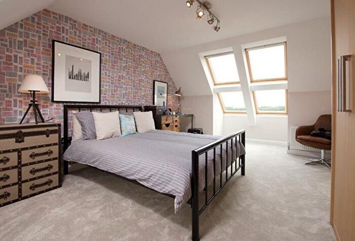 5 Bedroom Detached House For Sale In Fen Street, Milton Keynes, Buckinghamshrie, MK10
