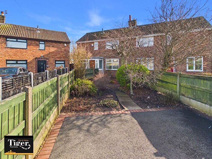 2 Bedroom Semi Detached House For Sale In Borrowdale Road, Blackpool, FY4