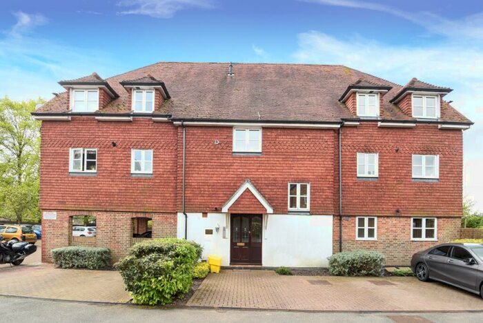 1 Bedroom Flat To Rent In West Street Reigate, RH2