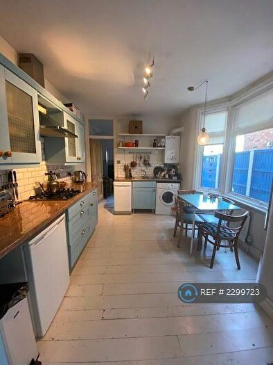 1 Bedroom Flat To Rent In Whitney Road, London, E10