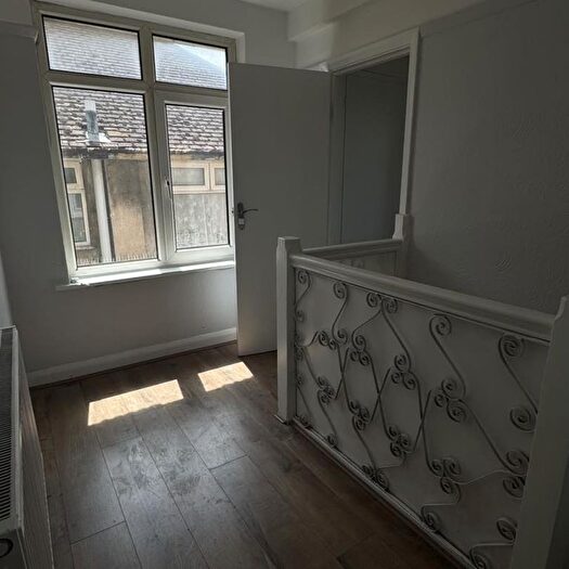 2 Bedroom Maisonette To Rent In London, HA7