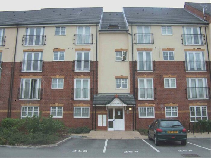 2 Bedroom Flat To Rent In Sandycroft Avenue, Wythenshawe, Manchester, M22