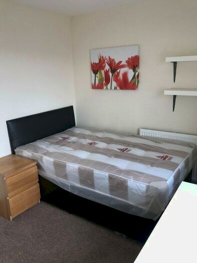 1 Bedroom Semi-Detached House To Rent In Evenley Road, Kingsthorpe, NN2