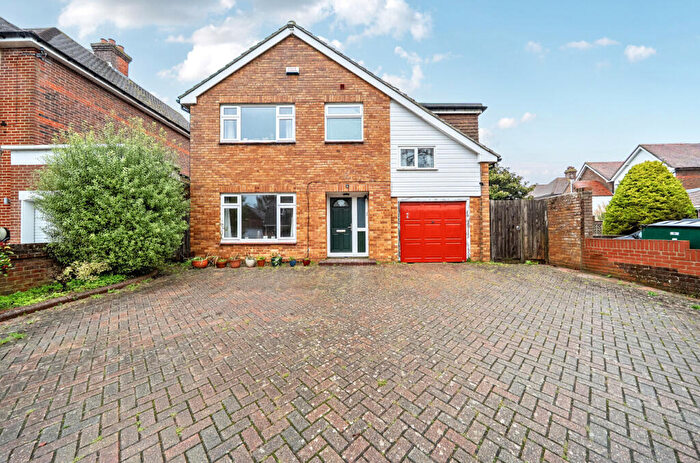 5 Bedroom Detached House For Sale In Bacon Lane, Hayling Island, Hampshire, PO11