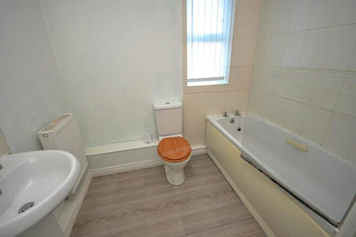 2 Bedroom Apartment For Sale In Sea Winnings Way, South Shields, NE33