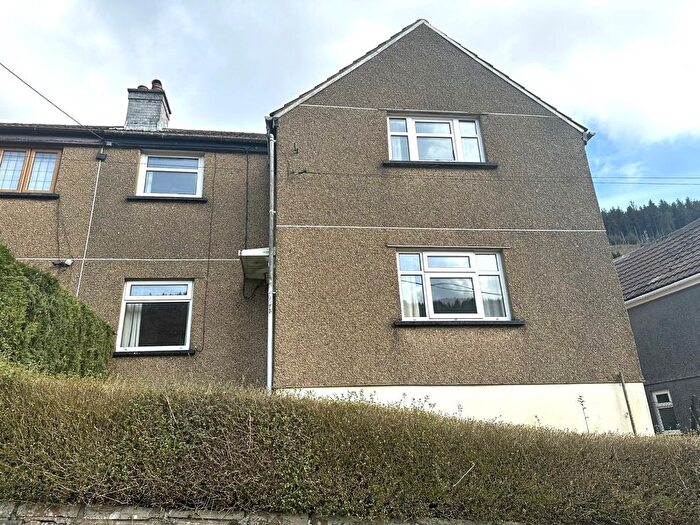 3 Bedroom Semi-Detached House For Sale In Heol Y Glyn, Cymmer, Port Talbot, Neath Port Talbot., SA13