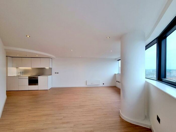 2 Bedroom Apartment To Rent In Bridgewater Place Water Lane Leeds, LS11