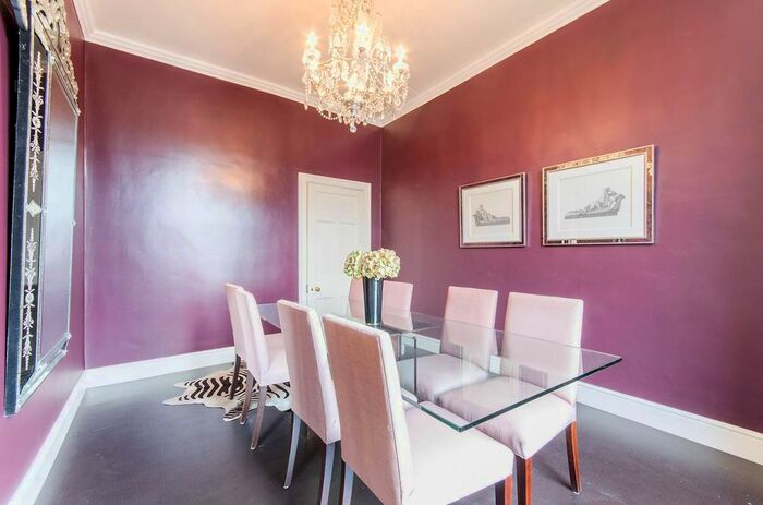 2 Bedroom Flat To Rent In Drayton Gardens, South Kensington, London, SW10