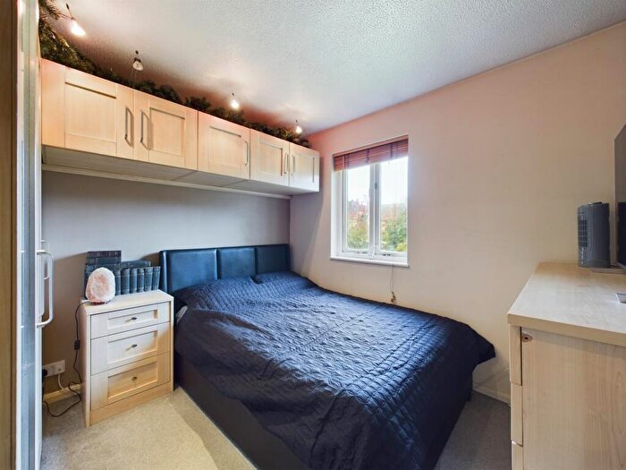 1 Bedroom Apartment For Sale In Whittlebury Road, Silverstone, NN12