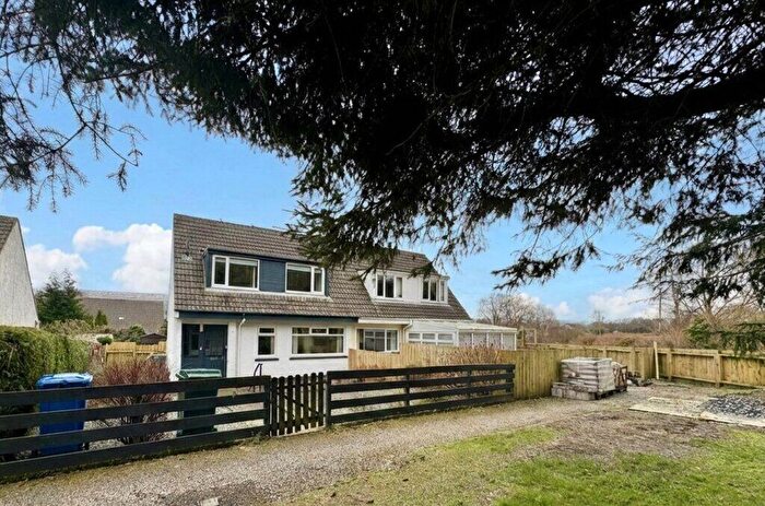 2 Bedroom Semi Detached House For Sale In Upper Riochan, Inveraray, Argyll, PA32