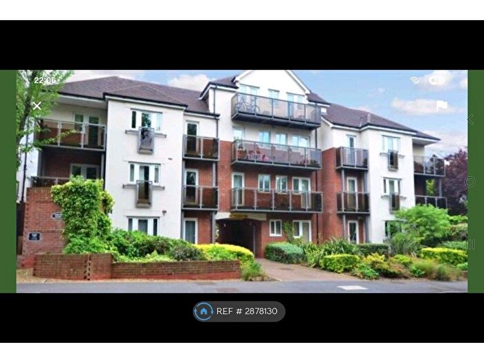 2 Bedroom Flat To Rent In Jubilee Court, Sutton, SM2