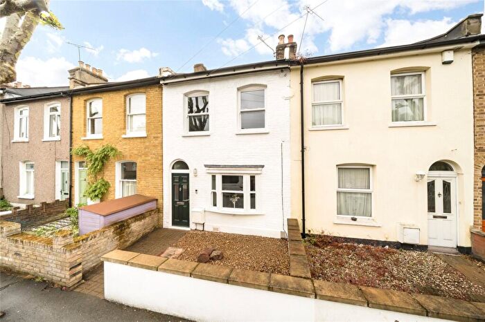 3 Bedroom Terraced House For Sale In Chandos Road, London, E15