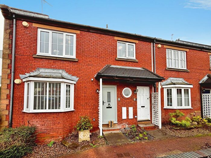 1 Bedroom Flat For Sale In Rowes Mews, St Peters Basin, Newcastle Upon Tyne, NE6