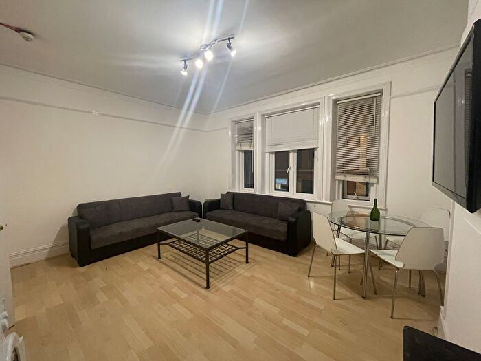 1 Bedroom Flat To Rent In Bond Street, London, W5
