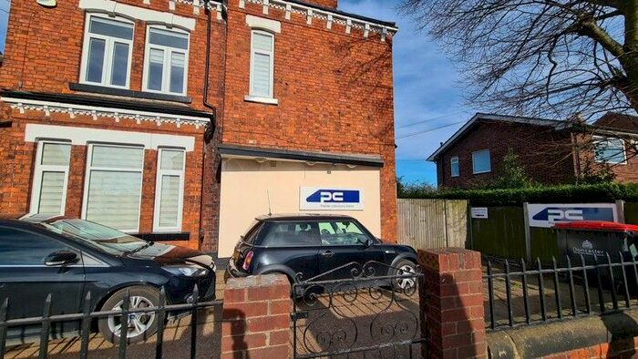 1 Bedroom Studio To Rent In Flat, Bentley Road, Bentley, Doncaster, South Yorkshire, DN5