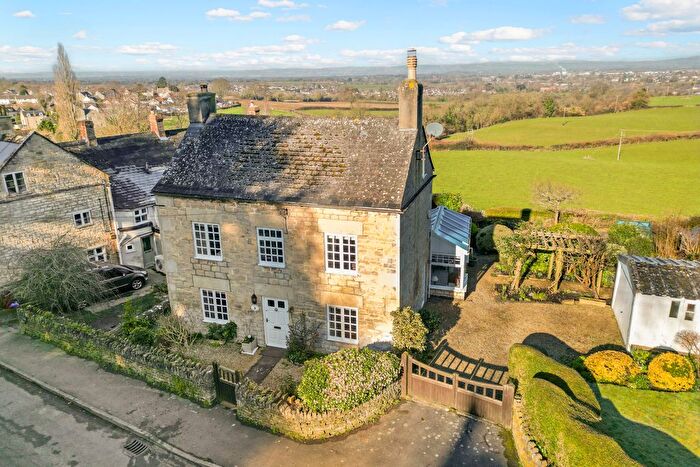 3 Bedroom Detached House For Sale In Selsley West, Stroud, GL5