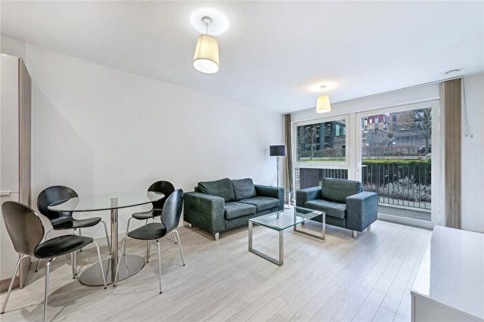 1 Bedroom Apartment To Rent In Pell Street, London, SE8