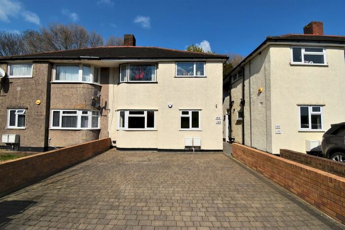 2 Bedroom Maisonette To Rent In Meadowview Road, London, SE6