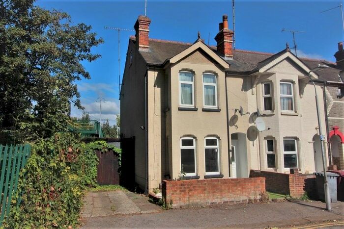 3 Bedroom Terraced House To Rent In Ormsby Street, Reading, RG1