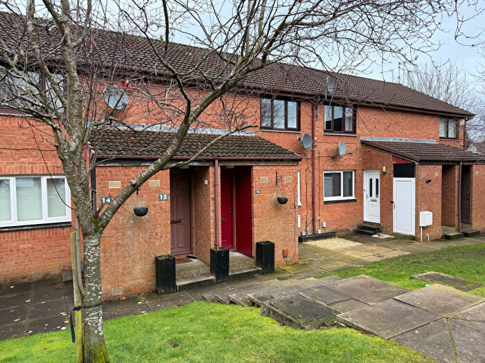 1 Bedroom Flat For Sale In Gallacher Avenue, Paisley, PA2