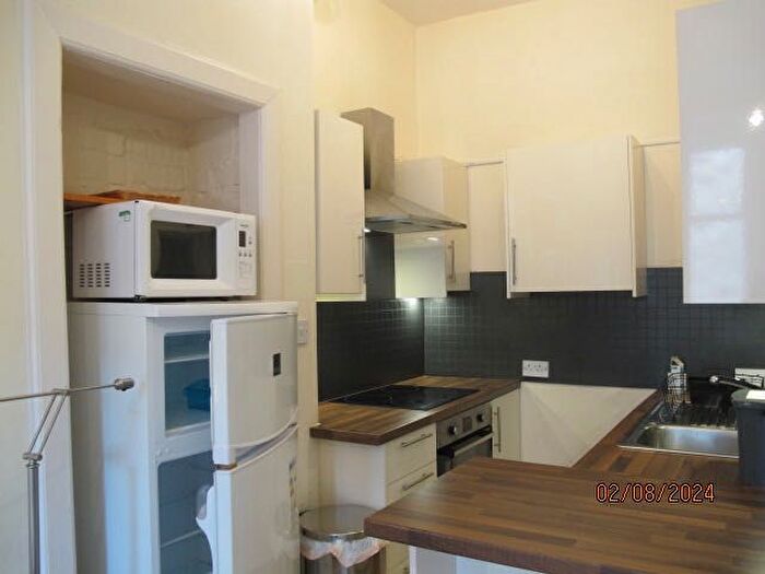 1 Bedroom Flat To Rent In Springvalley Terrace, Morningside, Edinburgh, EH10