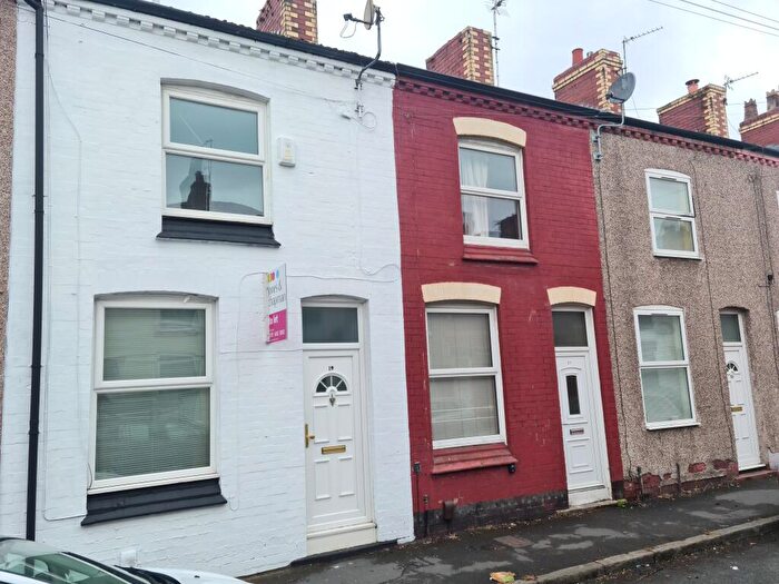 2 Bedroom House To Rent In Napier Road, Wirral, CH62