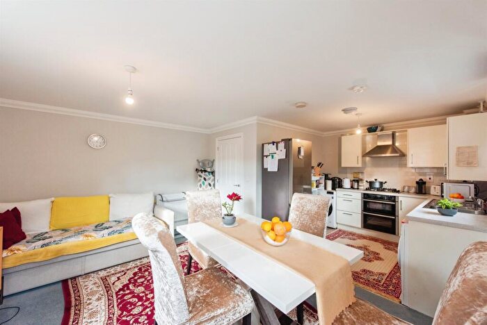 2 Bedroom Flat For Sale In Quarry Avenue, Needham Market, Ipswich, IP6