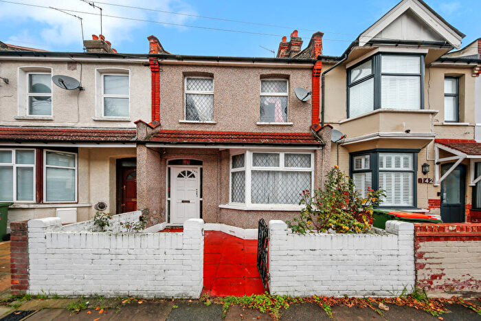 3 Bedroom Terraced House For Sale In Caledon Road, E6