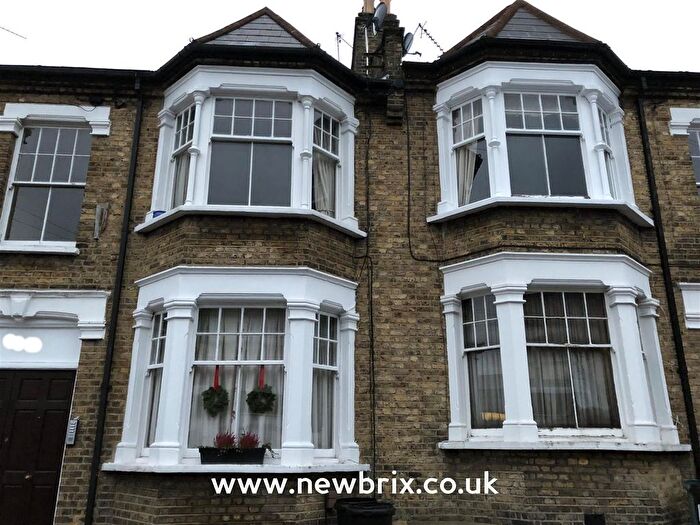 2 Bedroom Flat To Rent In Marcus Street, London, SW18