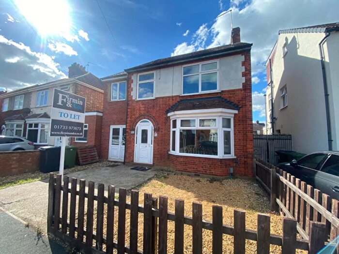 5 Bedroom Detached House To Rent In Peveril Road, Peterborough, PE1