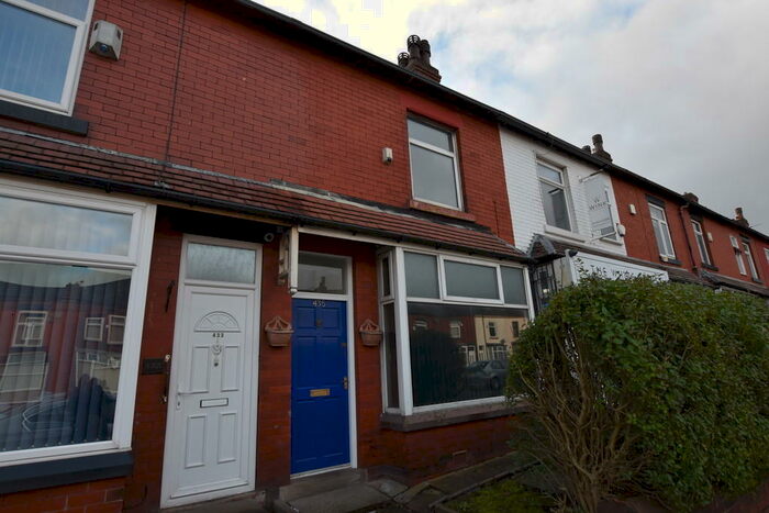 2 Bedroom Terraced House To Rent In Wigan Road, Bolton, BL3