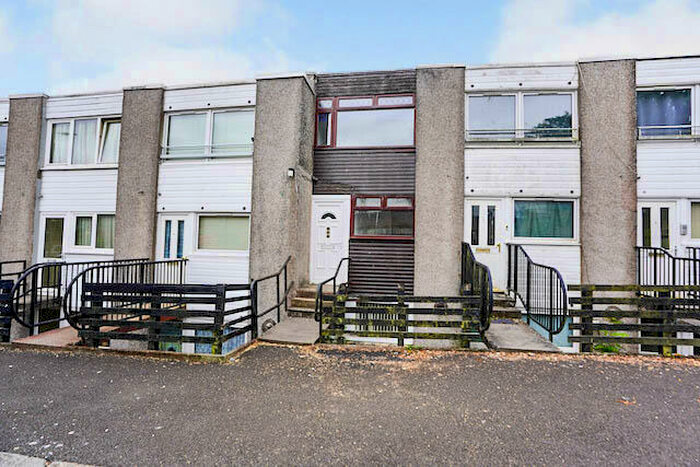 End Of Terrace House To Rent In Millcroft Road, Carbrain, Cumbernauld, North Lanarkshire, G67