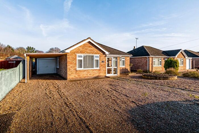 3 Bedroom Detached Bungalow For Sale In Langwith Gardens, Holbeach, PE12