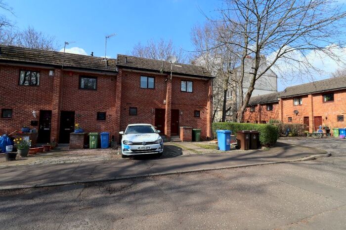 1 Bedroom Terraced House To Rent In Dairsie Street, Muirend, Glasgow, G44