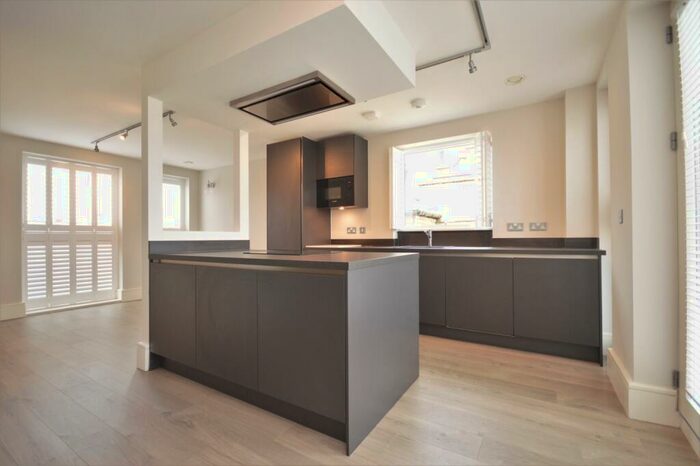 2 Bedroom Flat To Rent In Plassy Road Catford, SE6