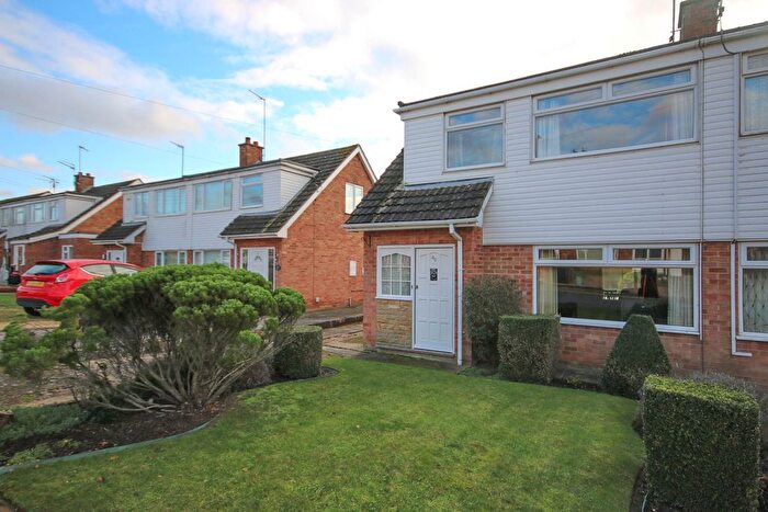 3 Bedroom Semi-Detached House For Sale In Russett Close, King's Lynn, PE30