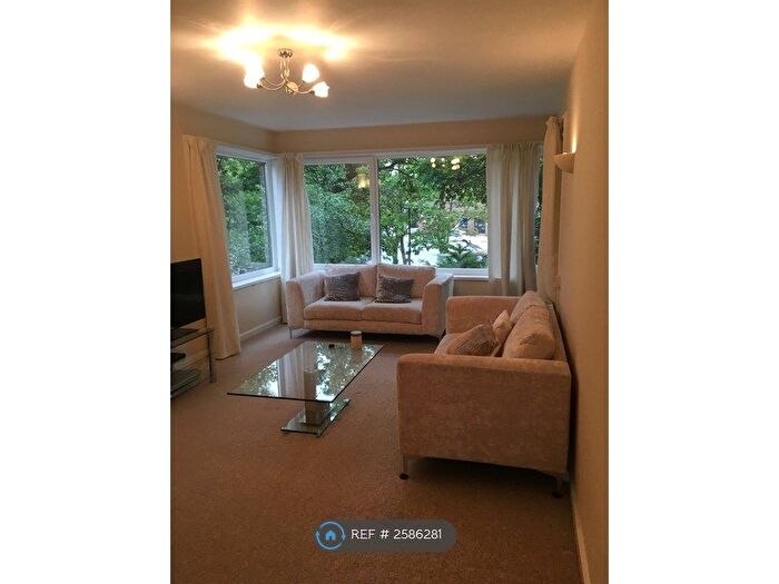 2 Bedroom Flat To Rent In Jesmond, Newcastle Upon Tyne, NE2